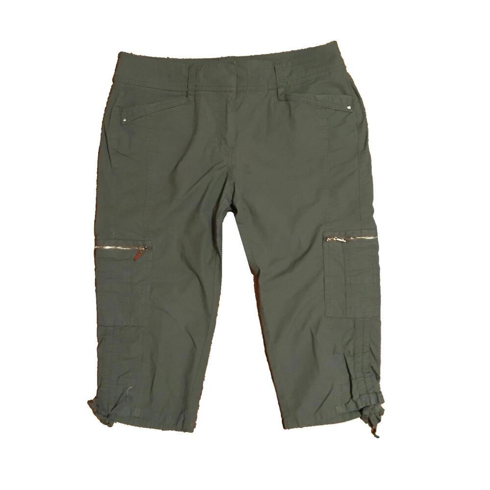 WHBM green cargo capri Sz 4